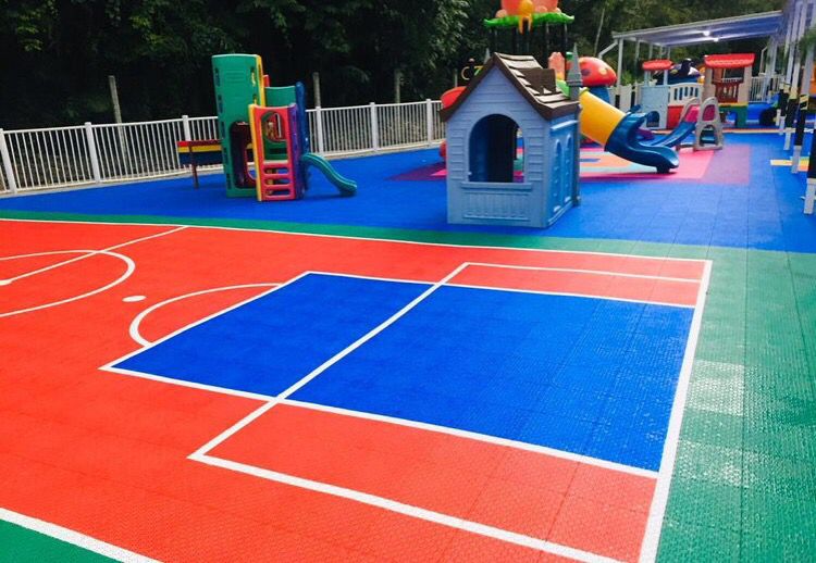 mobiliários esportivos e recreativos